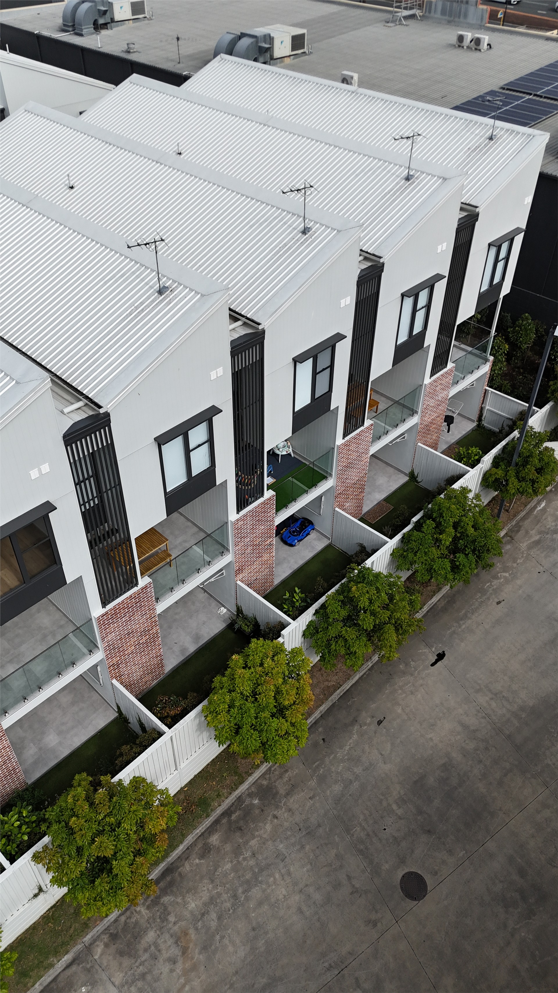 Fable Townhouses commercial landscaping by Advanced Landscaping